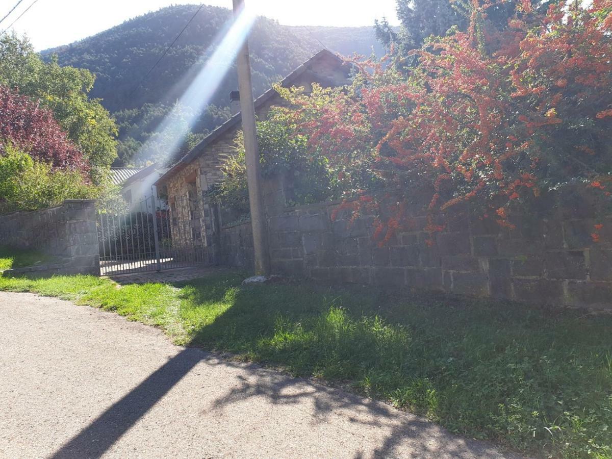 Casa Moron Villa Villanua Bagian luar foto