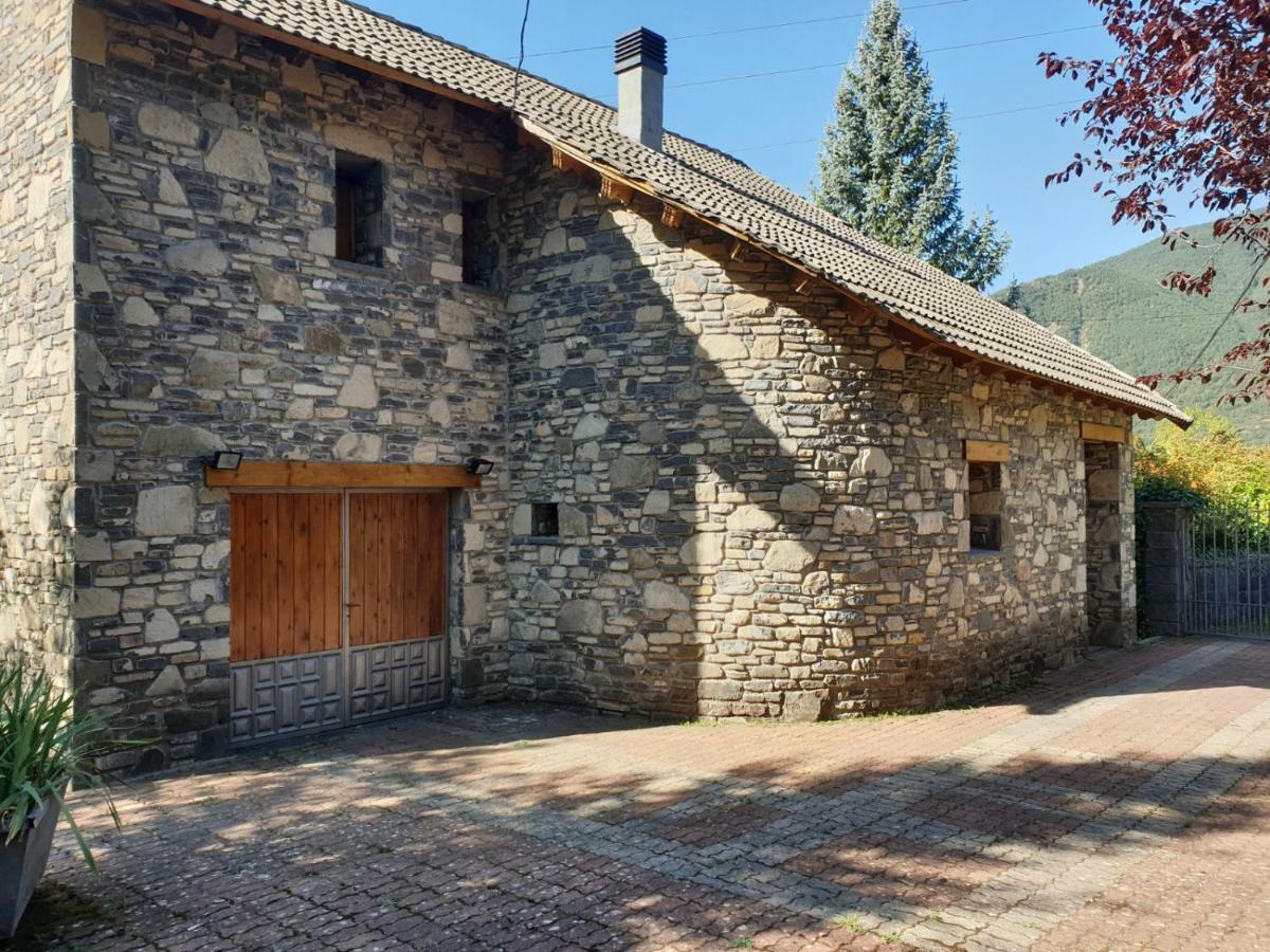 Casa Moron Villa Villanua Bagian luar foto